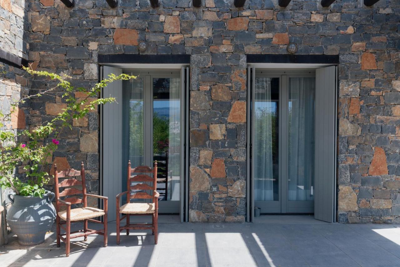Villa Aiolos: Above The Sea, Within Agios Nikolaos Exterior photo